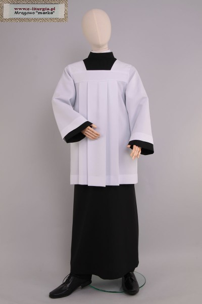 Alva AS/cz + sobrepeliz